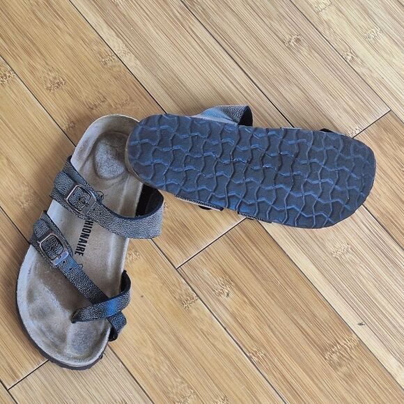 Cushionaire Luna Brown Strappy Comfort Sandals Leather Cork Footbed Women's 7M - Picture 5 of 16